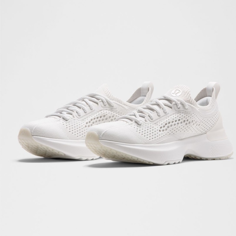 Lululemon chargefeel 3 shoes